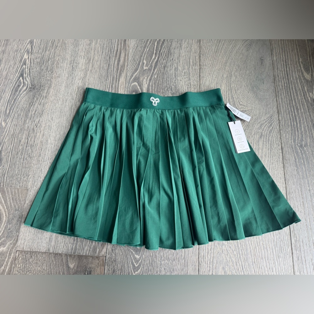 Aritzia TnAction Tennis Pro Skirt in Ivy League Green Size Large - Picture 5 of 7